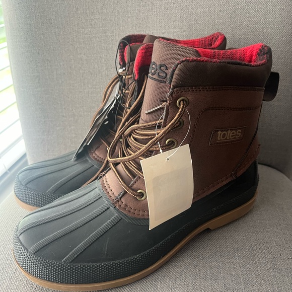 NWT Totes Men’s Duck Boots. Size 8 & 12 - Picture 4 of 12